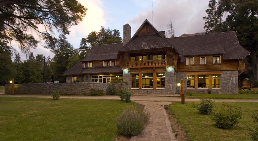 Отель Hosteria Futalaufquen