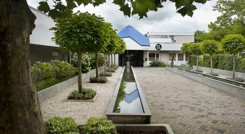 Отель Inntel Hotels Resort Zutphen