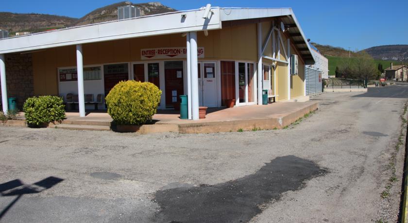 Отель Hotel du Bowling De Millau