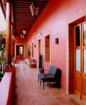 Отель La Siranda Casa Hotel
