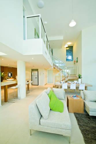 Апартаменты Lanai Riverside Apartments