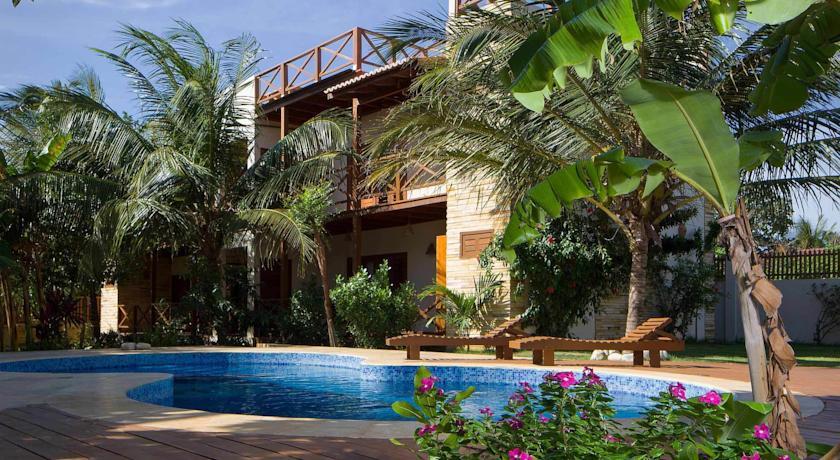 Apartmentos Serrote Breezes