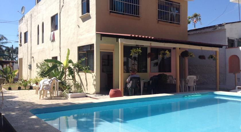 Вилла Bungalows Quinta Dulce Maria