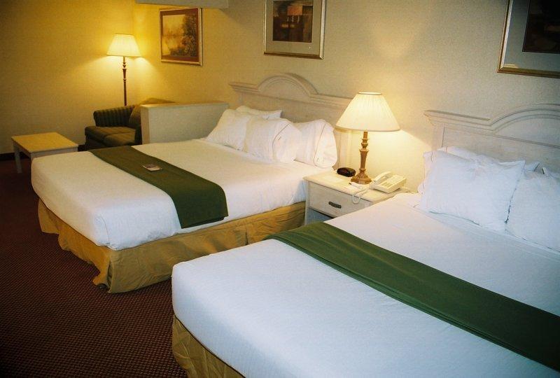 Отель Holiday Inn Express Hotel & Suites South Haven