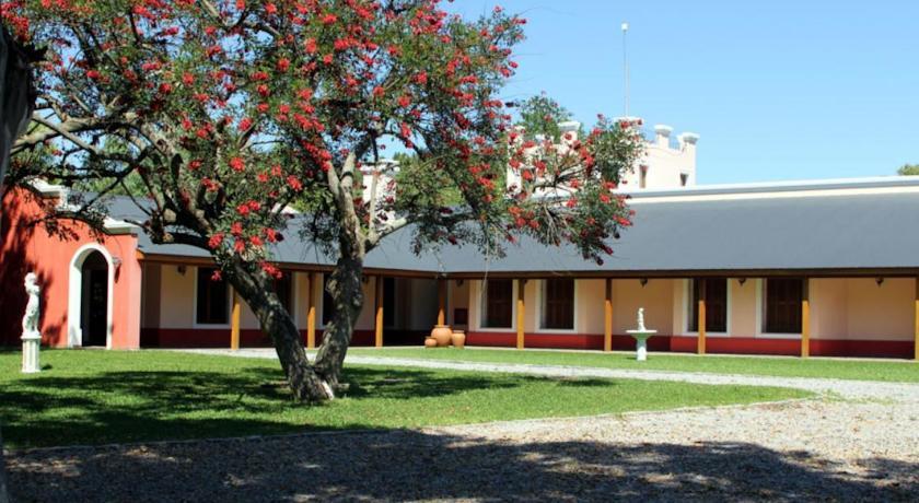 Отель Hotel Spa Estancia San Joaquin