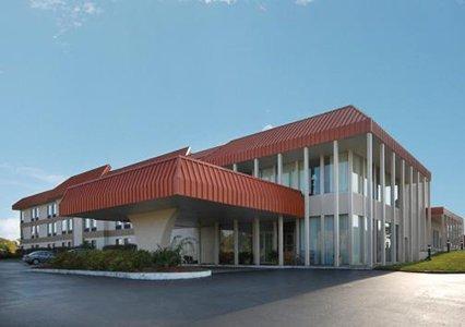 Отель Comfort Inn & Conference Center Edwardsville