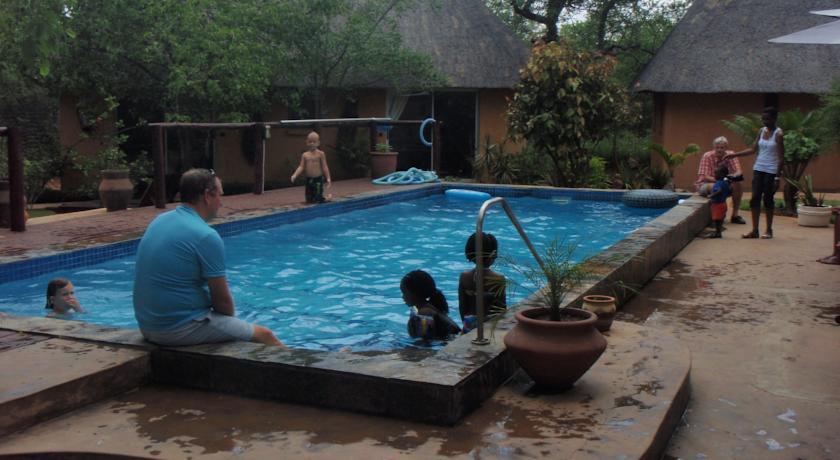 Отель Normann Safari Bush Lodge