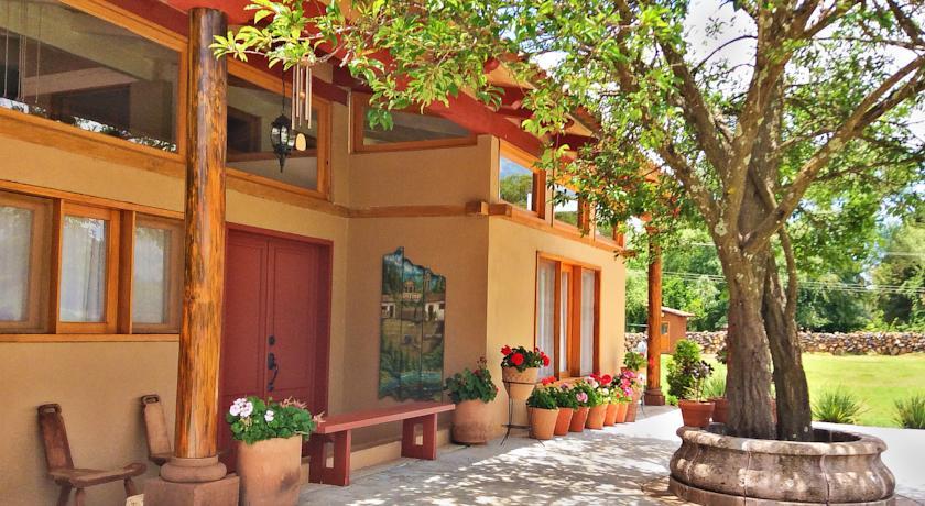 Мини-отель Colibri Inn B&B