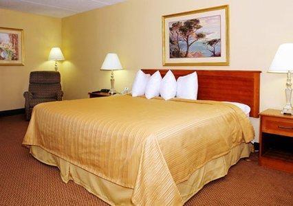 Отель Quality Hotel and Conference Center