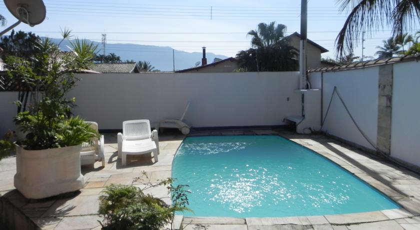 Хостел Summer House Bertioga