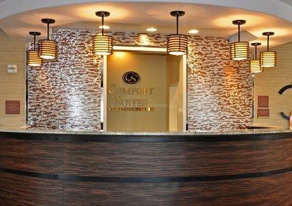 Отель Comfort Suites Natchitoches