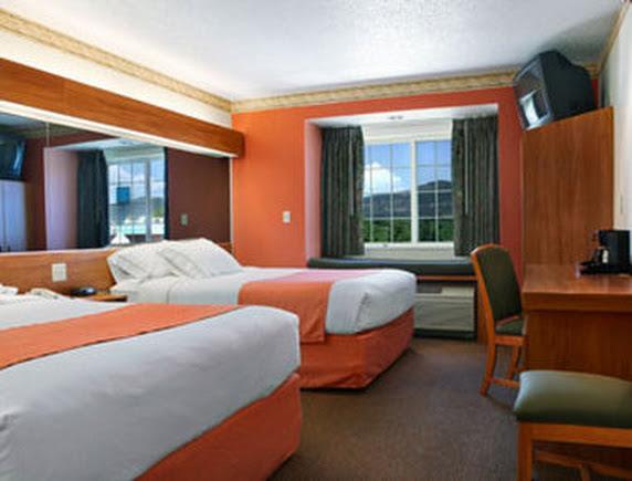 Отель Raton Microtel Inn & Suites