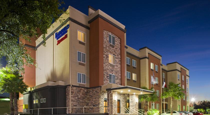 Holiday Inn Express Houston - Hobby Airport