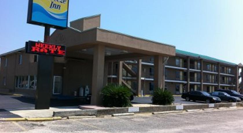 Отель Seabreeze Inn - Fort Walton