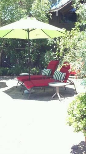 Гостевой дом Rainbow Inn Bed and Breakfast