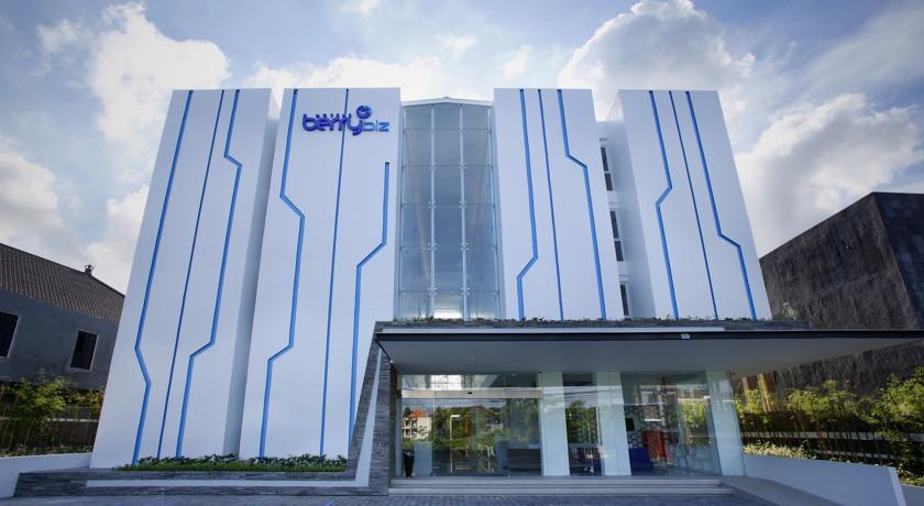 Berry Biz Hotel