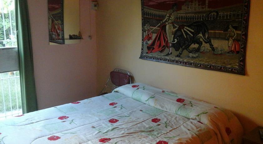 Отель Carmelo Hostel