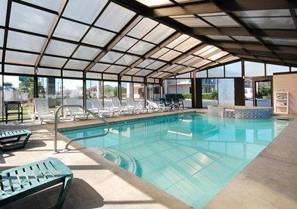 Отель Quality Inn Byron