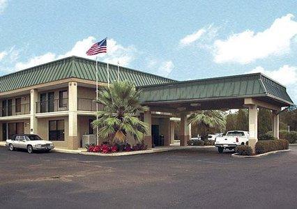 Отель Econo Lodge Saraland