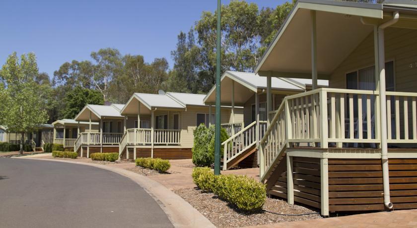 Отель BIG4 Dubbo Parklands