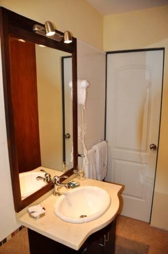 Отель Hotel Urbano