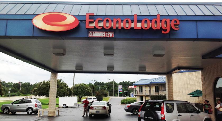 Отель Econo Lodge Fayetteville