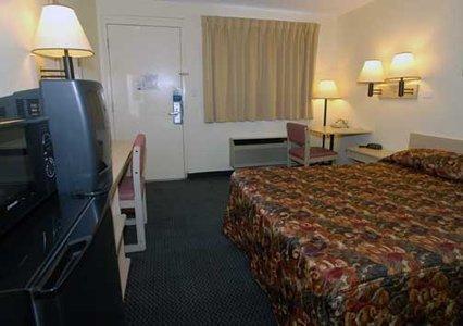 Отель Rodeway Inn Pueblo