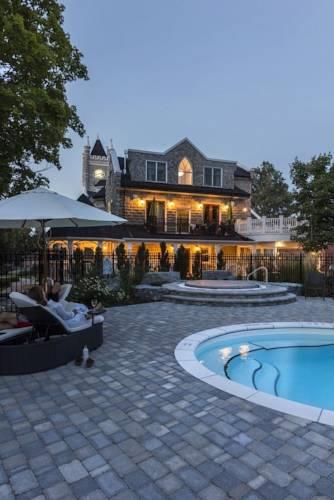 Отель The Manse Boutique Inn