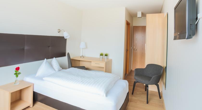 Отель Fosshotel Lind