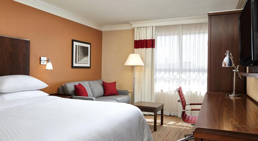 Отель Destination Inn & Suites