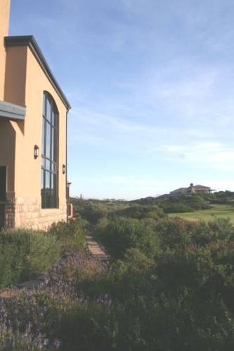 Отель The Lodge at Atlantic Beach