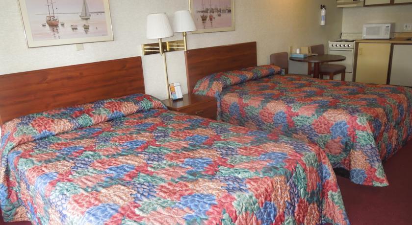 Отель Bayshore Inn