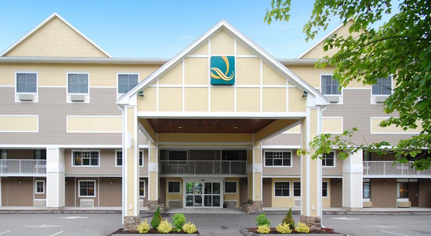 Отель Quality Inn & Suites Evergreen Hotel