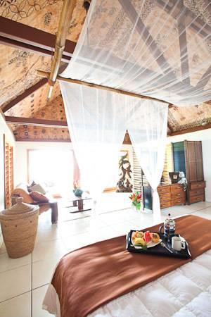 Отель Beqa Lagoon Resort