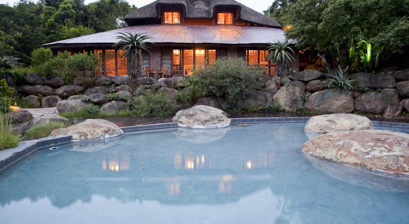 Отель iNsingizi Lodge