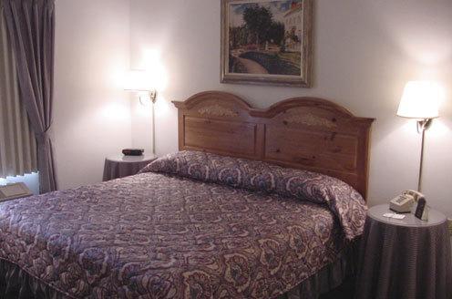 Отель Country Inn & Suites Saint Cloud