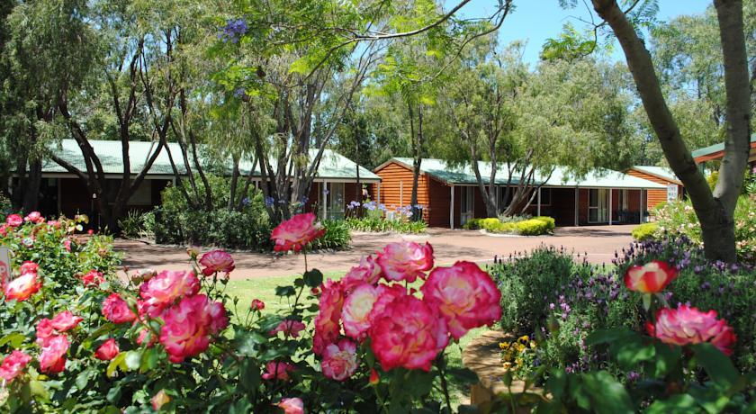 Отель Margaret River Tourist Park