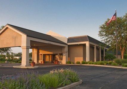 Отель Baymont Inn & Suites Michigan City