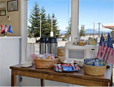 Отель Travelodge Everett City Center