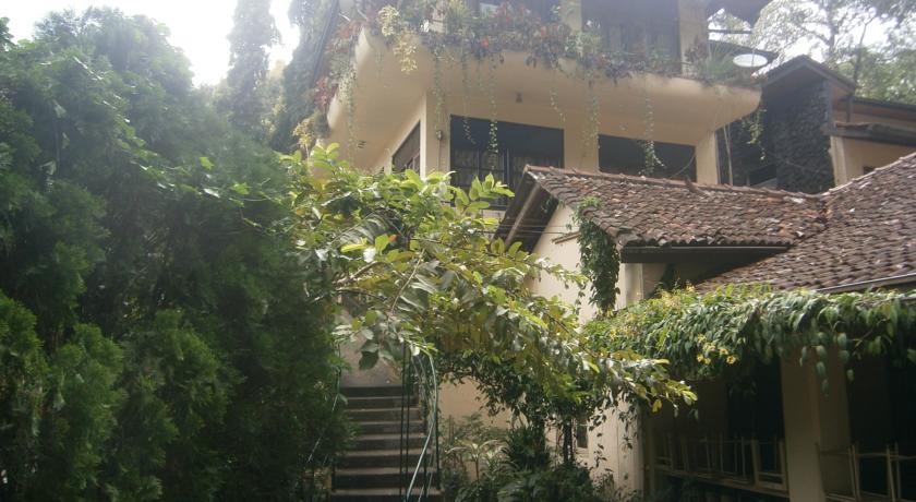 Homestay Kelvin Grove