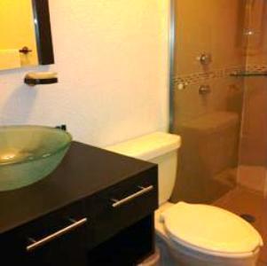 Grupo Kings Suites - Monte Chimborazo 567