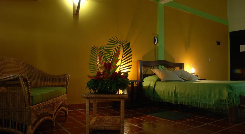 Отель Eco Hotel Santa Bárbara