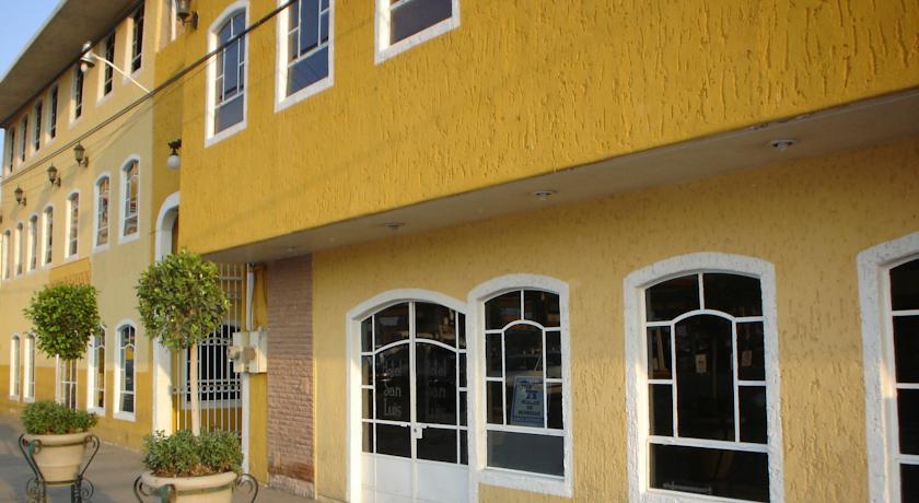 Отель Hotel San Luis