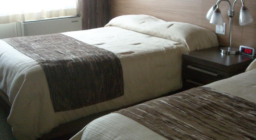 Отель Complexe Hotelier Le 55