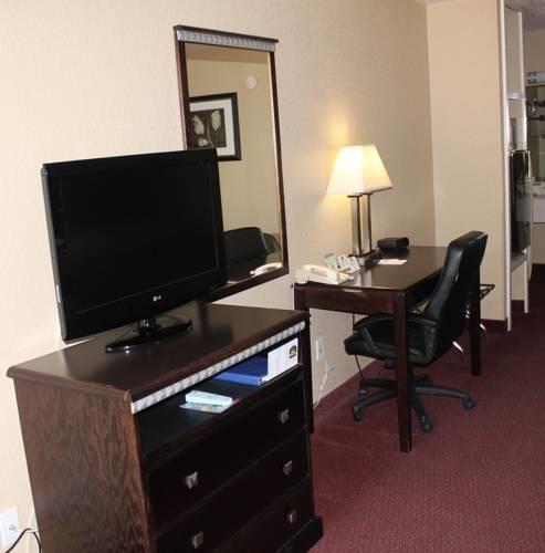 Отель Best Western Floresville Inn