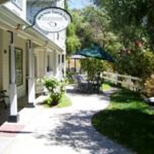 Апартаменты Hounds Tooth Cottage