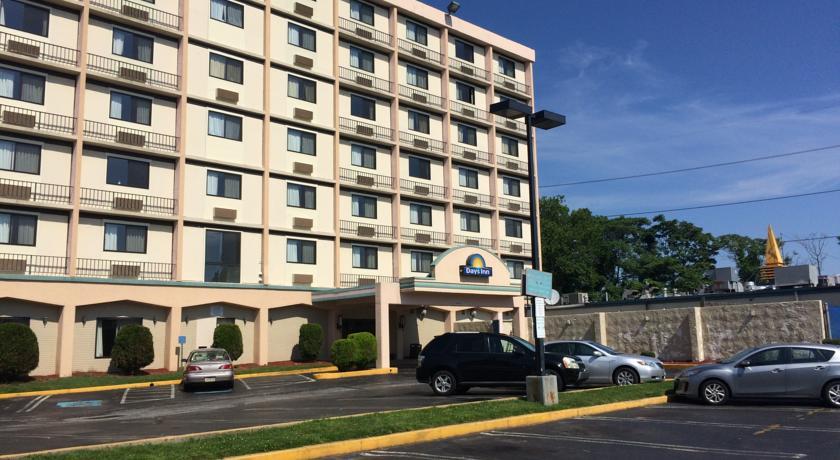 Отель Days Inn Chester