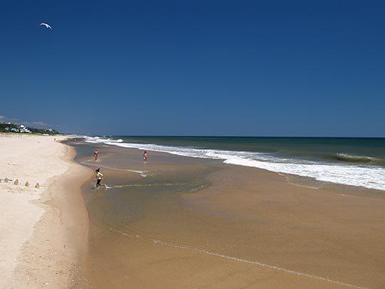 Отель Wavecrest Resort