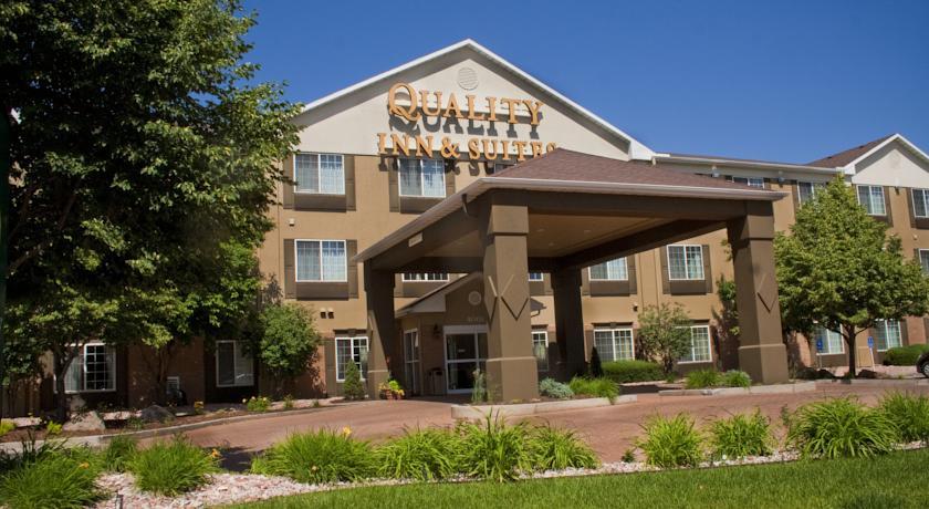 Отель Quality Inn & Suites Fort Collins