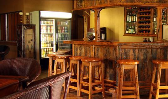 Отель Likweti Lodge
